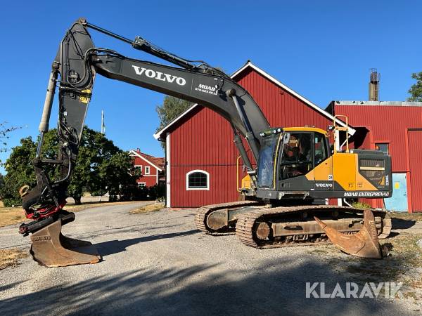 Grävmaskin Volvo EC300EL med 6st redskap