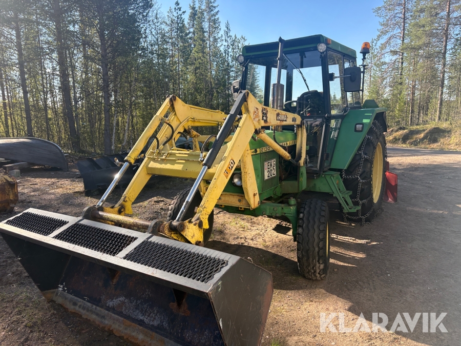 Jordbrukstraktor John Deere 2130