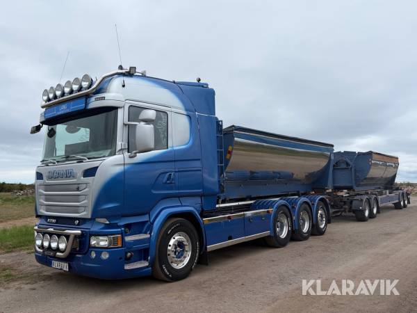 Lastväxlare Scania R730 med släp och skjutkolv