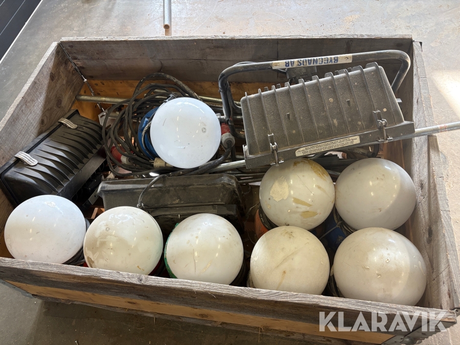 Bygglampor / strålkastare 1st pall