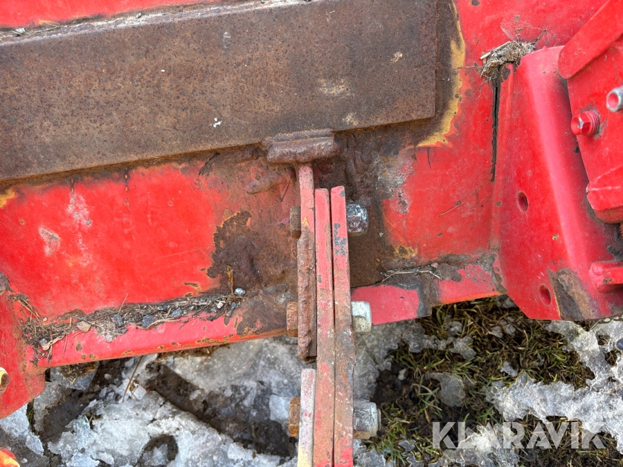 Betesputs Kverneland FM 180, Söderköping, Klaravik auktioner