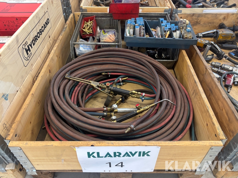 Blandpall med utrustning till gasskärmaskin