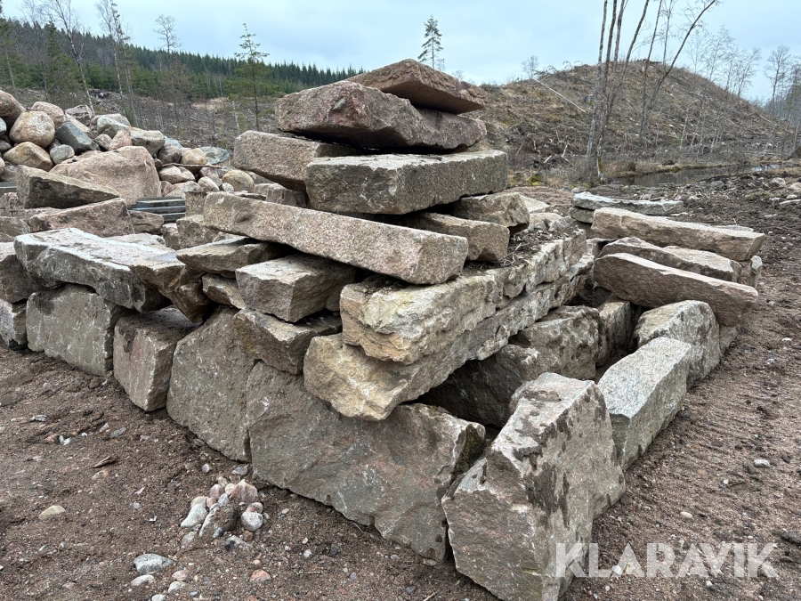 Natursten Huggen Granit ca 150 st