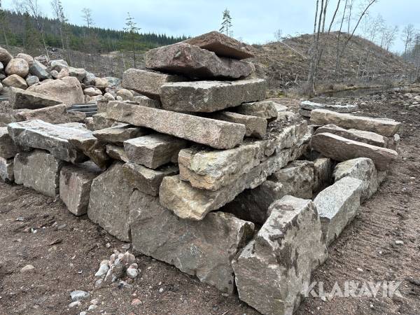 Natursten Huggen Granit ca 150 st