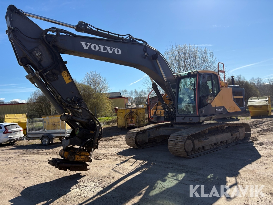 Grävmaskin Volvo EC250 EL med tiltrotator/grip & skopor