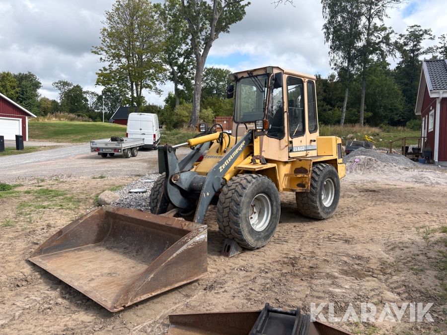 Hjullastare Zettelmeyer ZL 602 med 2 st redskap