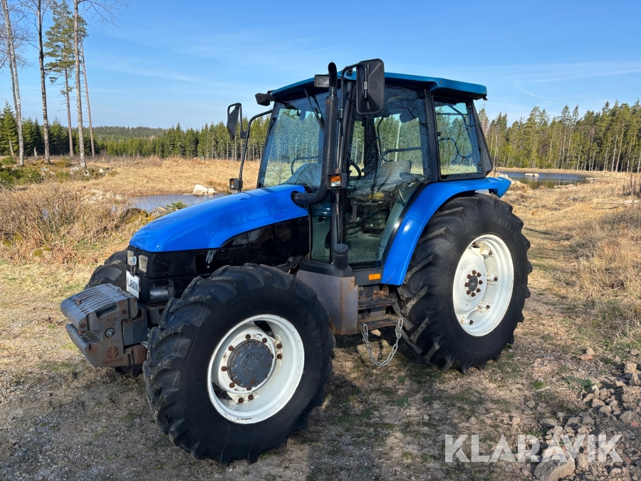 Traktor New Holland TL90 4WD