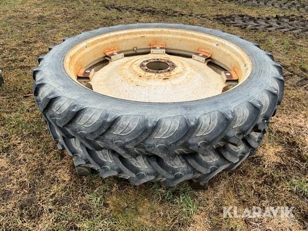 Radodlingshjul Taurus 230/95R44 2st