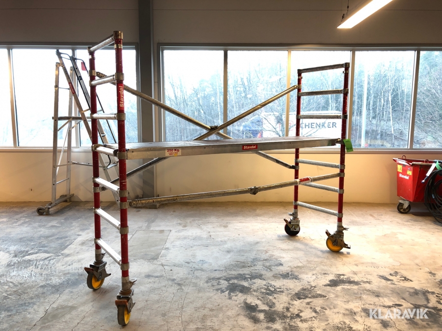 Aluminiumställning med hjul