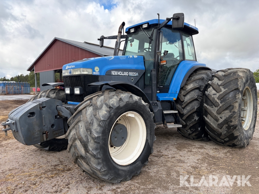 Traktor New Holland 8970A