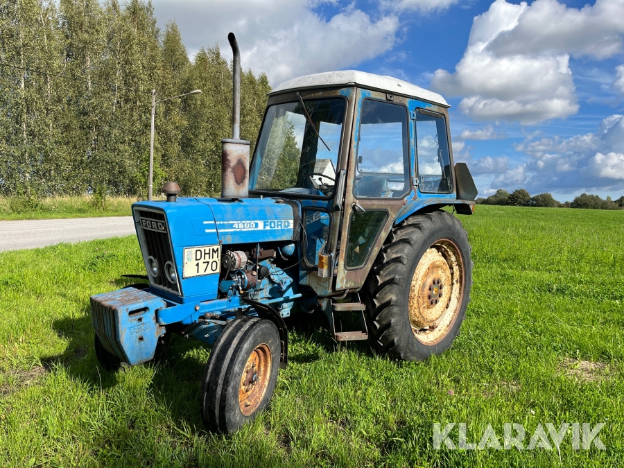 Traktor Ford 4600