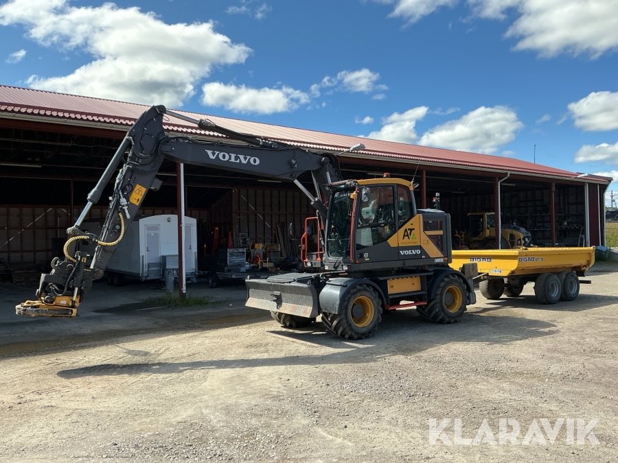 Grävmaskin Volvo EWR170E med redskap
