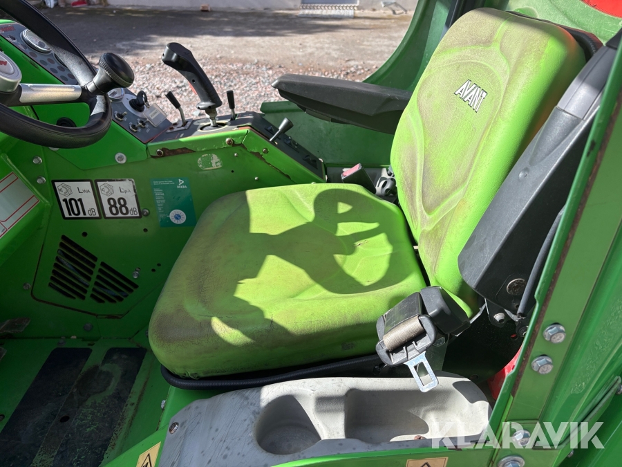 Kompaktlastare Avant 520