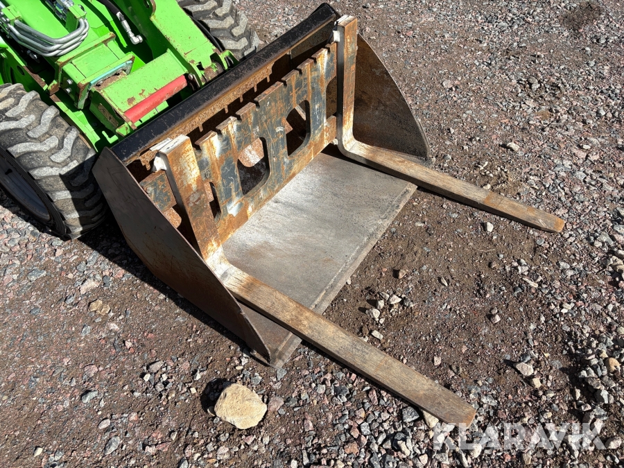 Kompaktlastare Avant 520