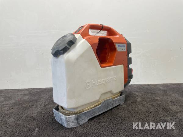 Vattentank till kapmaskin Husqvarna WT 15i