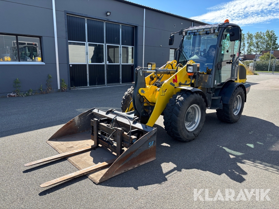 Hjullastare Wacker Neuson WL52 - Med skopa och gafflar