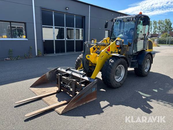 Hjullastare Wacker Neuson WL52 - Med skopa och gafflar