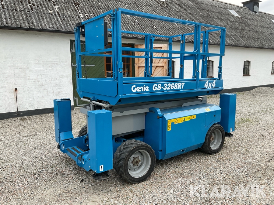 Saxlift Genie GS-3268 RT 4x4