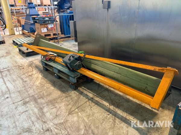 Pelarsvängkran med 125kg telfer