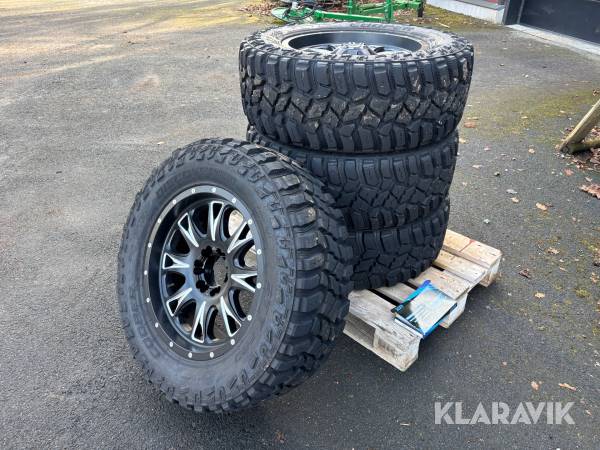 Däck till pickup Cooper Tires Discoverer STT PRO