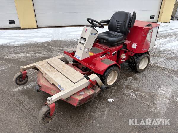 Åkgräsklippare Ventrac 3200