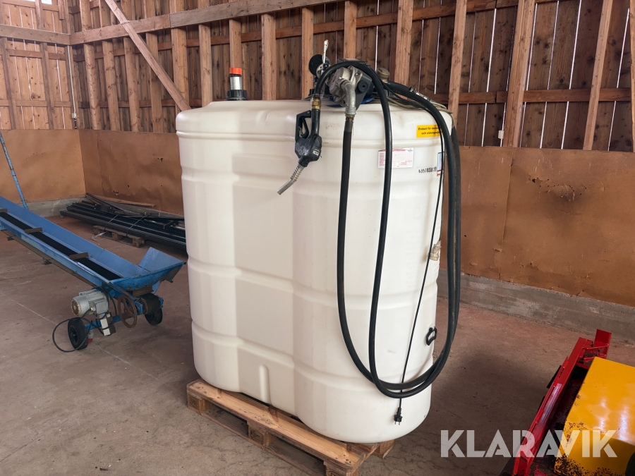 Dieseltank Kingspan 1500L med pump, dubbelvägg
