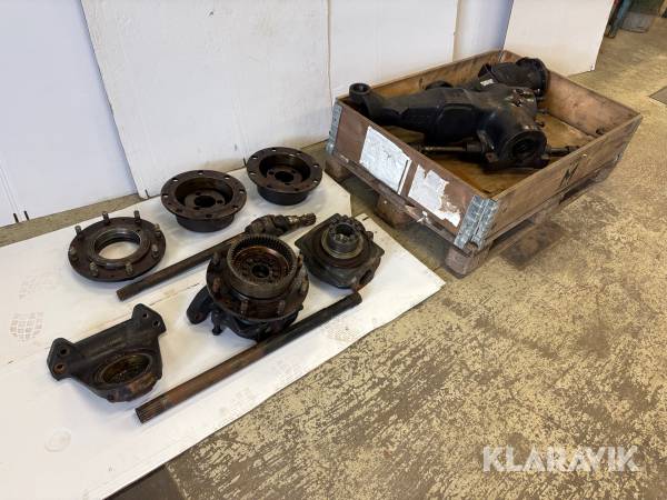 Framaxel delar Valtra A75 Dana 720/100