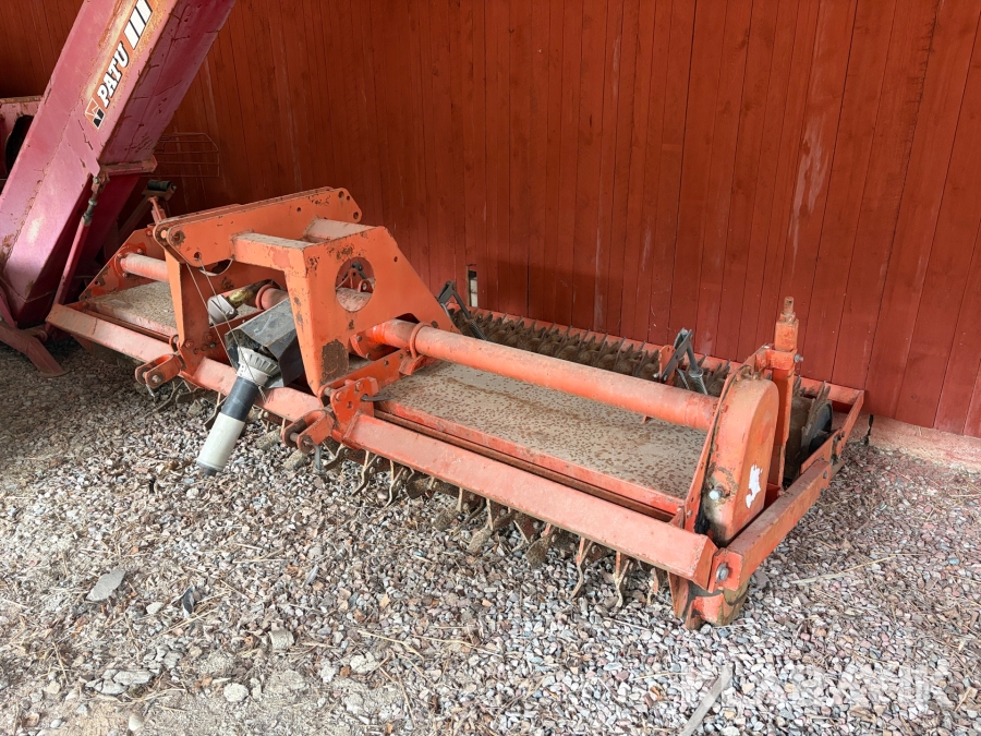 Spikfräs med vält Breviglieri