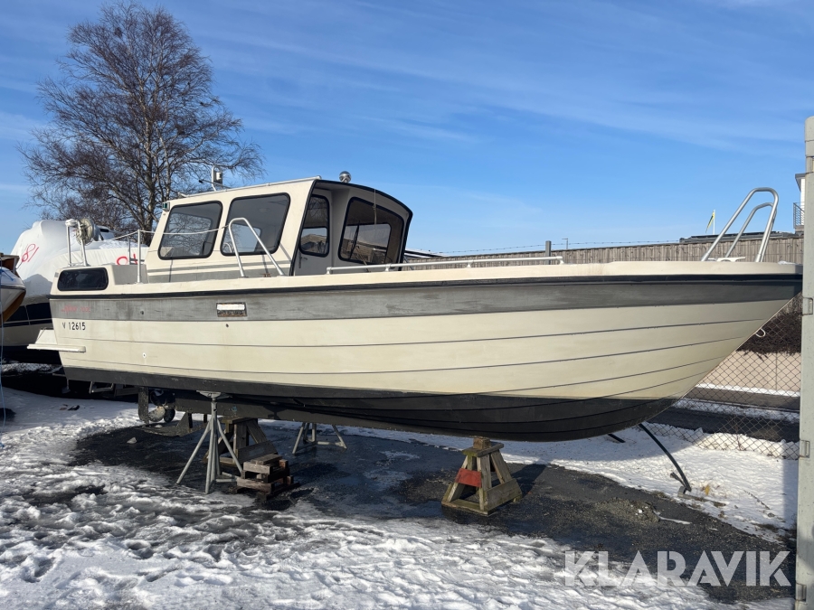 Motorbåt Minor 700C med Yanmar 4JH2