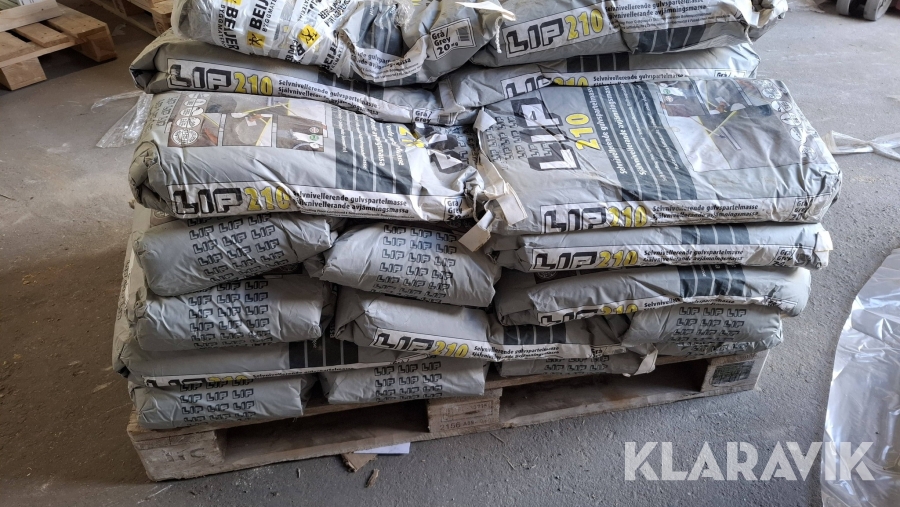 Flytspackel lip 210 Självnivelerande avjämningsmassa