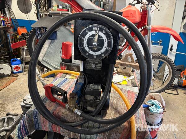 Dieselpump Ljungmans OM-15 med sugslang för ISB