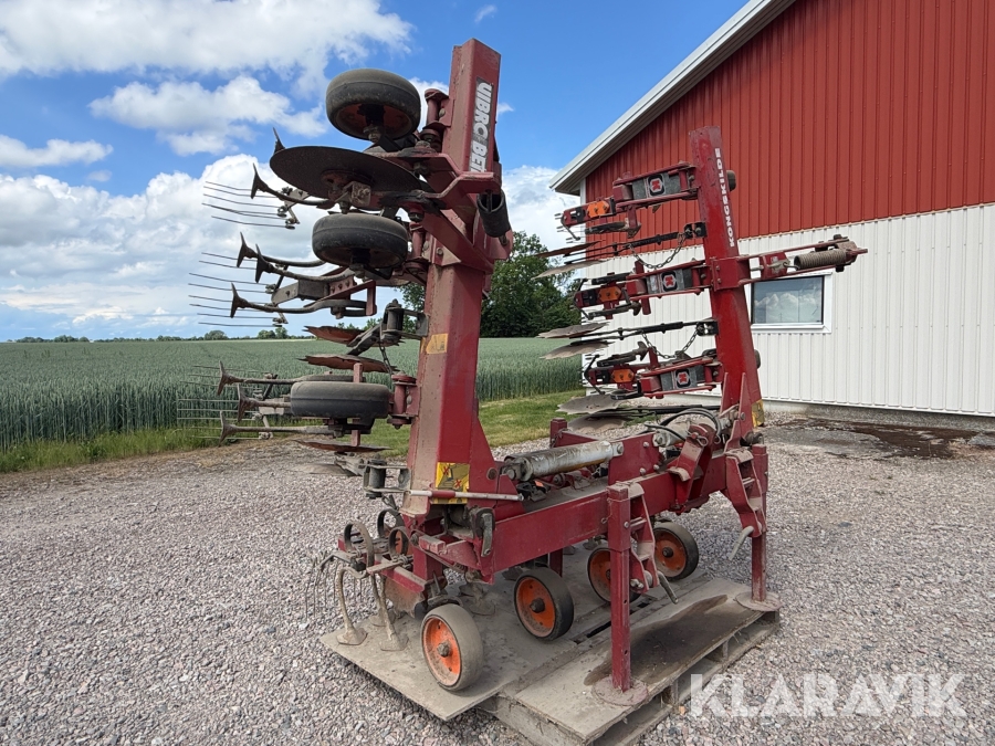 Radrensare Kongskilde Vibro Betan med tillbehör
