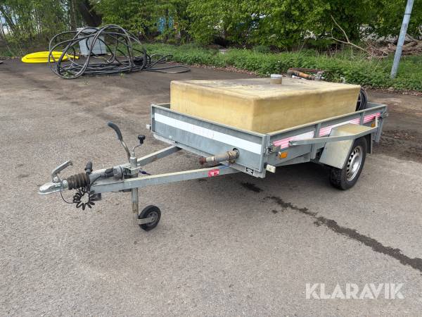 Släp Sävsjösläpet SSEL 750 med tank & pump