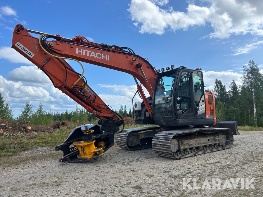 Grävmaskin Hitachi Zaxis 135US-6 med klipp och andra tillbehör