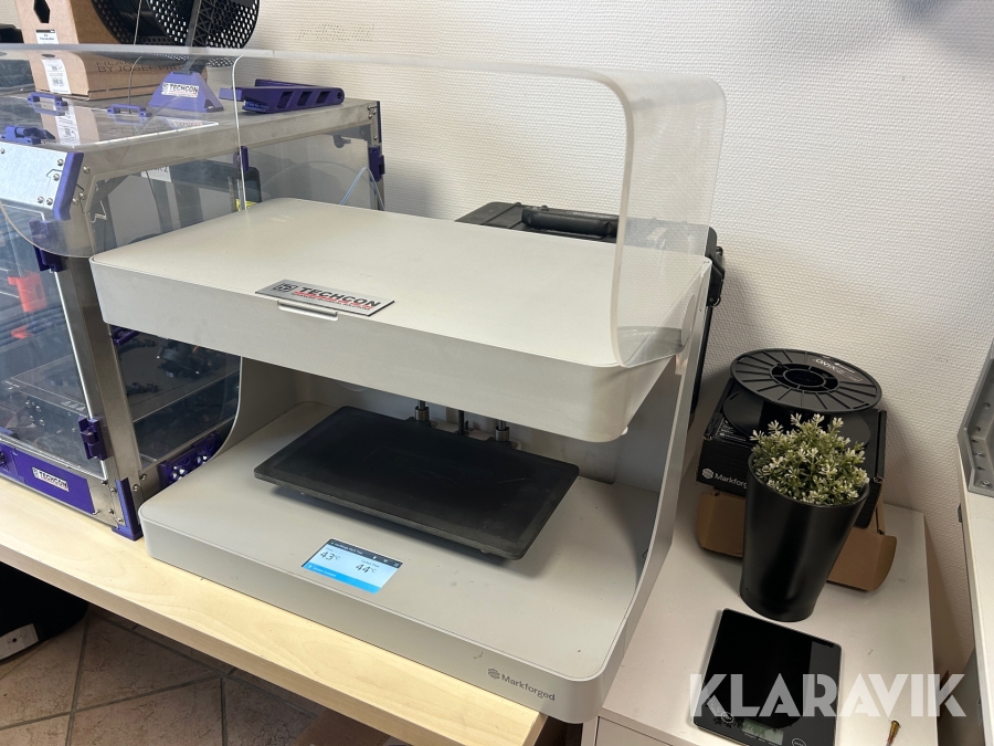 3D printer Markforged Mark Two