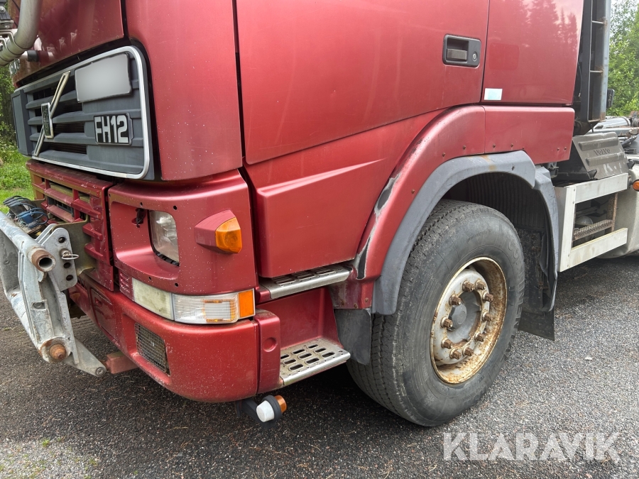 Lastväxlare Volvo FH12 6X4 plogutrustad