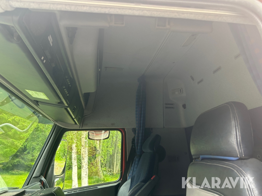 Lastväxlare Volvo FH12 6X4 plogutrustad