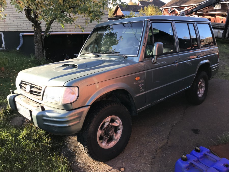 Galloper Exceed / 4 WD