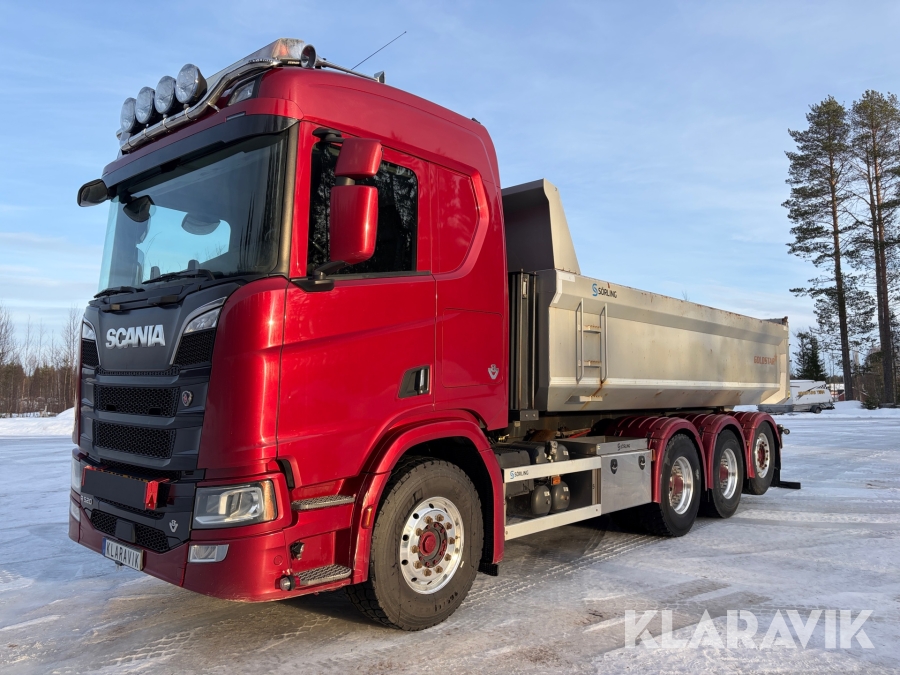 Tippbil Scania R 520B 8x4