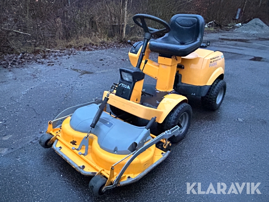 Åkgräsklippare Stiga Park P901