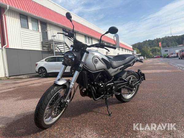 Motorcykel Benelli Trail 500 leoncino scrambler
