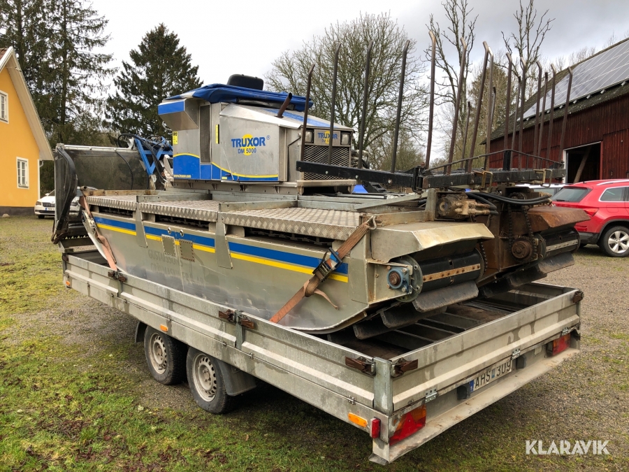 Vassklippare Truxor DM 5000 med trailer