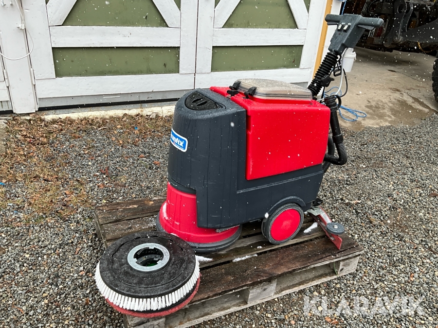Skurmaskin Cleanfix RA431