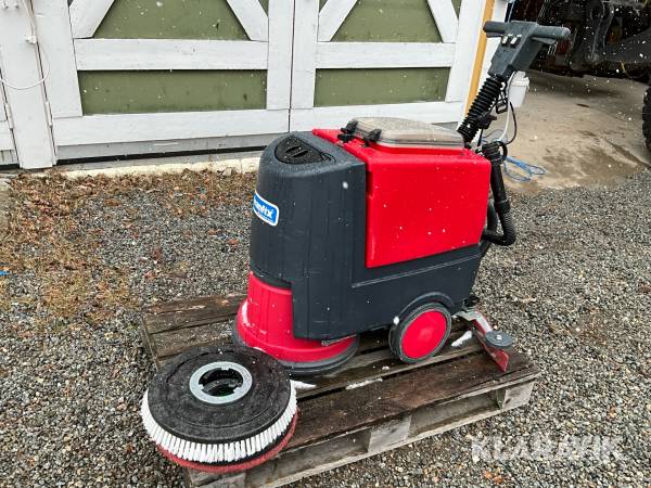 Skurmaskin Cleanfix RA431