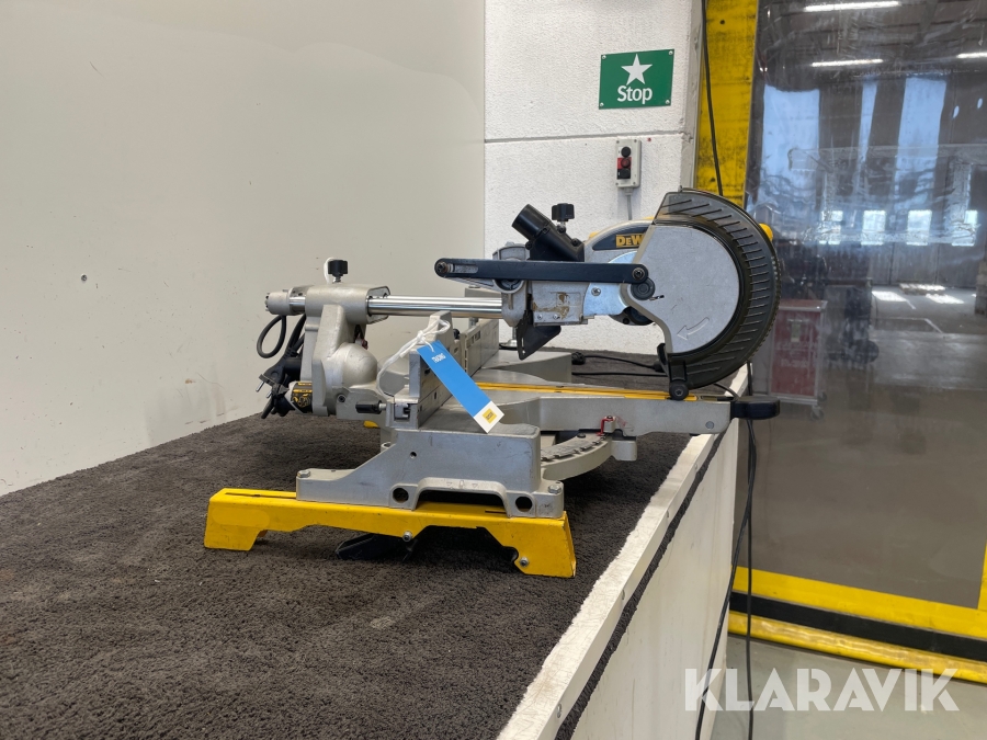 Kap&geringsåg Dewalt Dw712n