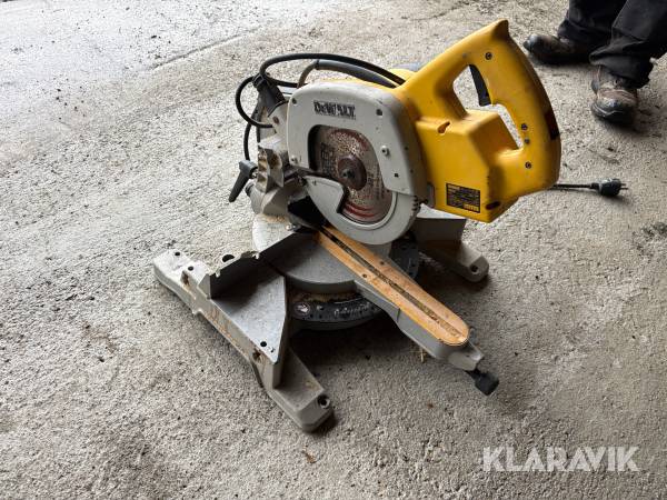 Kap & gersåg Dewalt DW707