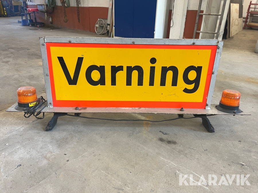 Varningsskylt inklusive 2st blixtljus 12V