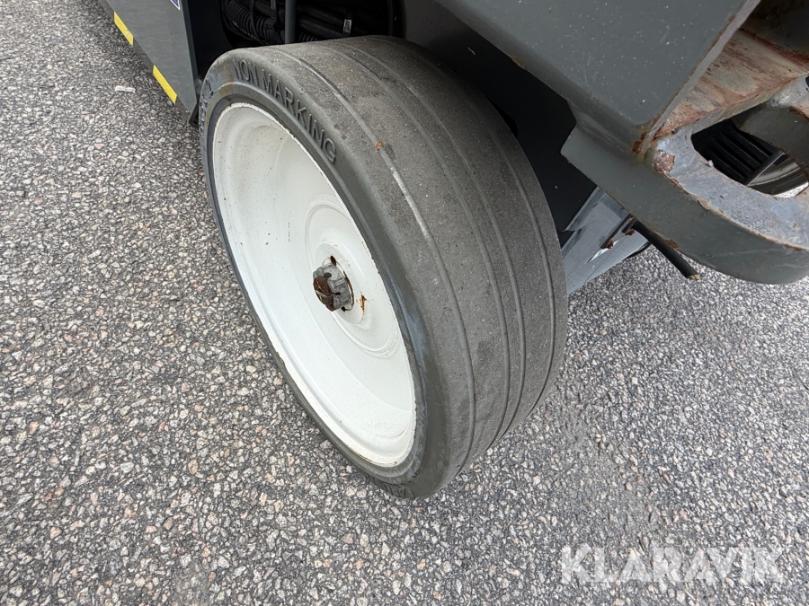 Saxlift Skyjack SJ4740