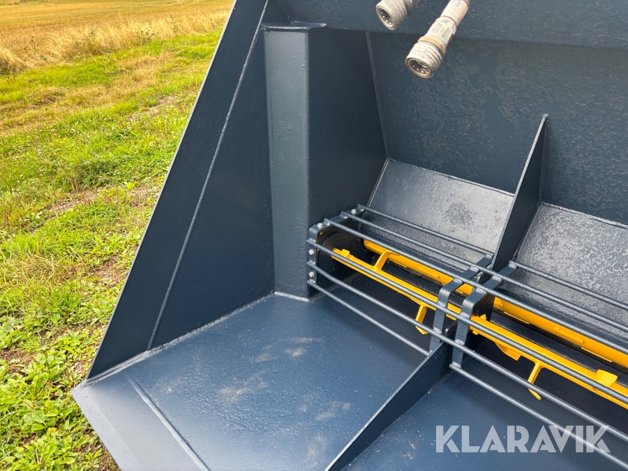 Sandspridarskopa Drivex SS 2400 BM Stora BM