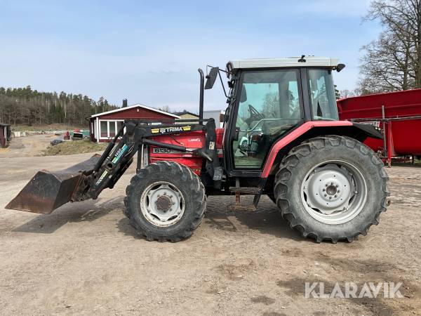 Traktor Massey Ferguson 6130 med lastare